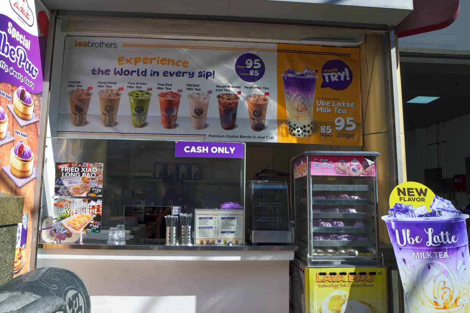 Top 6 Street Foods to Eat in Binondo Chinatown, Manila