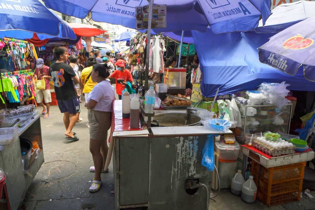 Street food cart selling lugaw in Quiapo Market