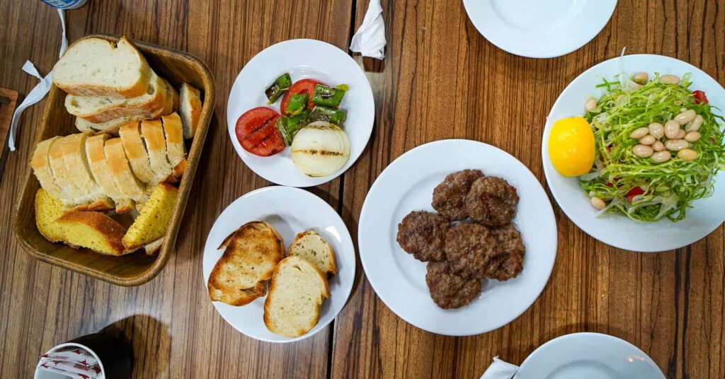 Are Akçaabat Köfte the Best Turkish Meatballs in Türkiye?